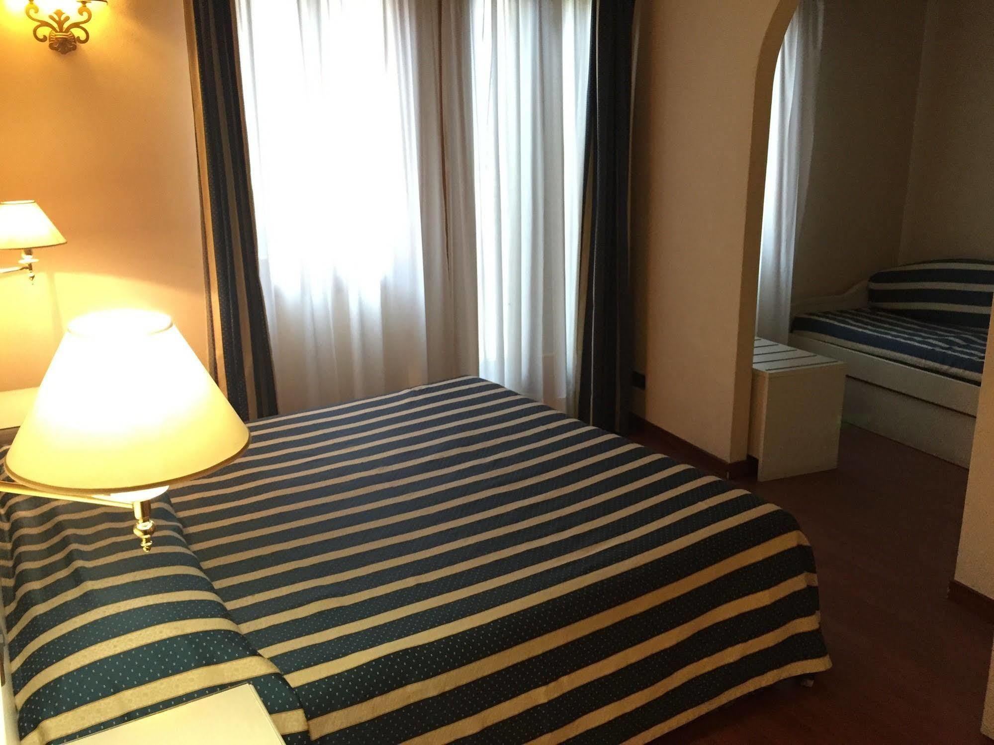Venice Resorts Екстер'єр фото